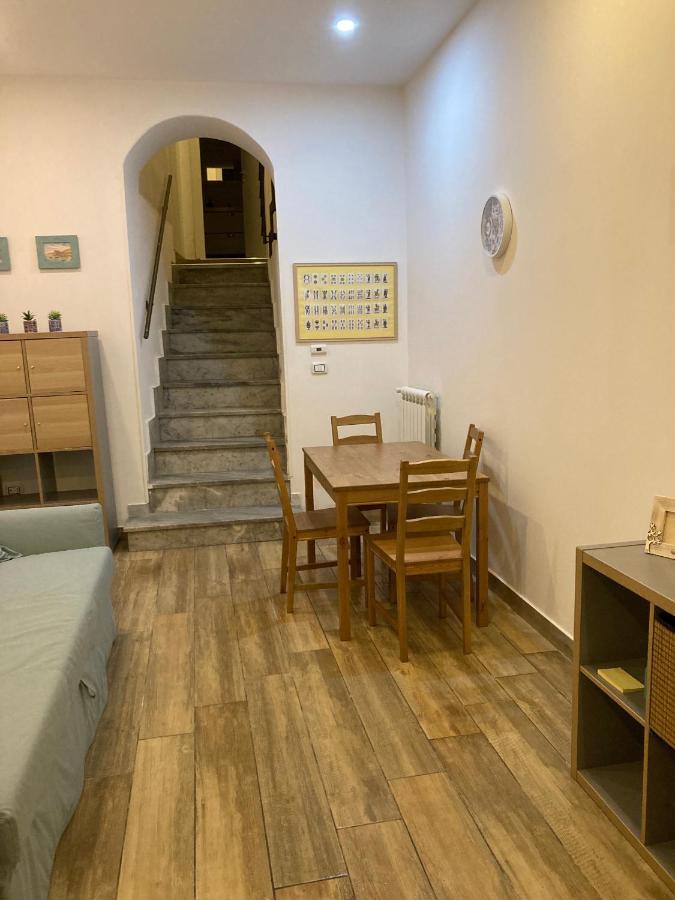 Casa Gaia A Due Passi Dal Duomo Lejlighed Napoli Eksteriør billede